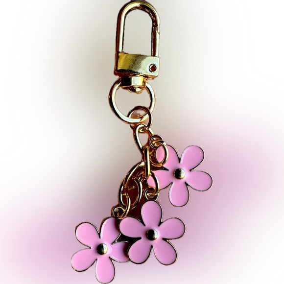 Pink Floral Keychain Accessory - Picture 3 of 5
